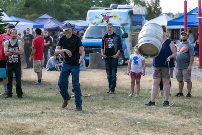 Keg Throw