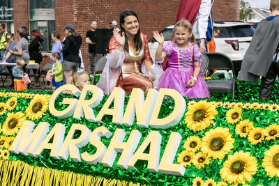 grand marshal float